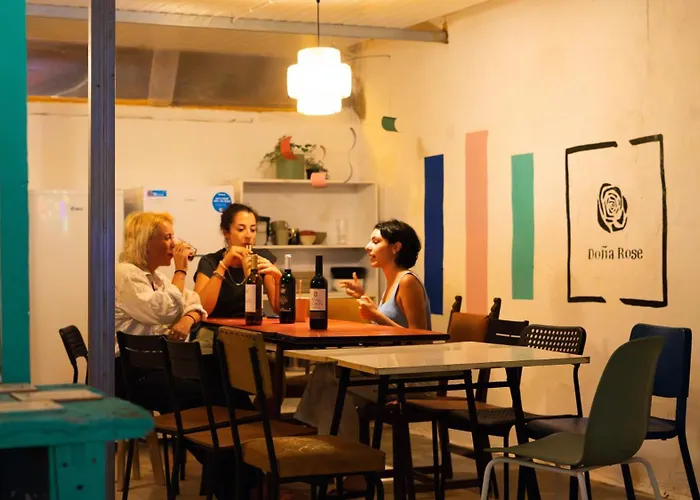 Dona Rose Surf Hostel